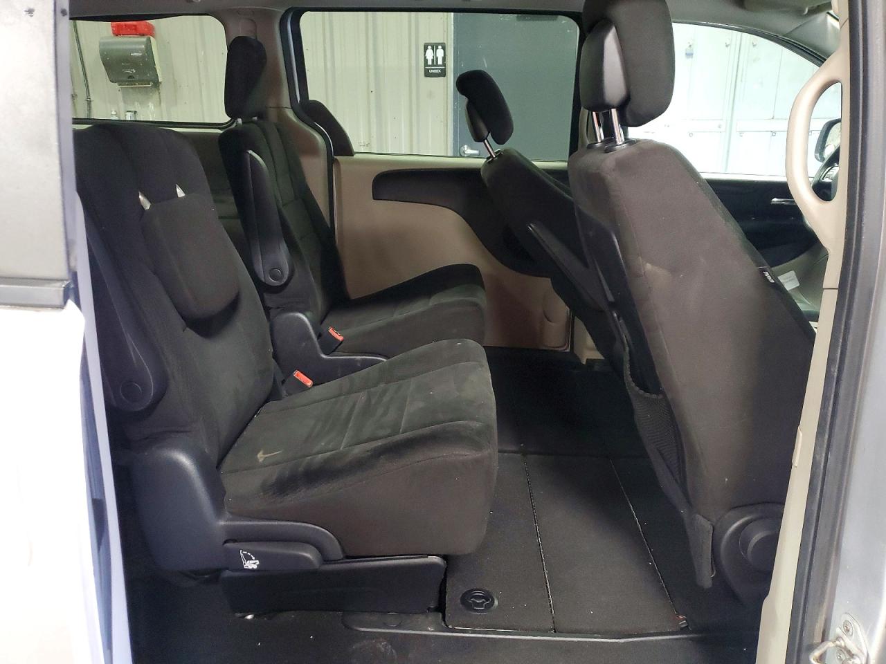 2012 DODGE GRAND CARAVAN SXT photo 10