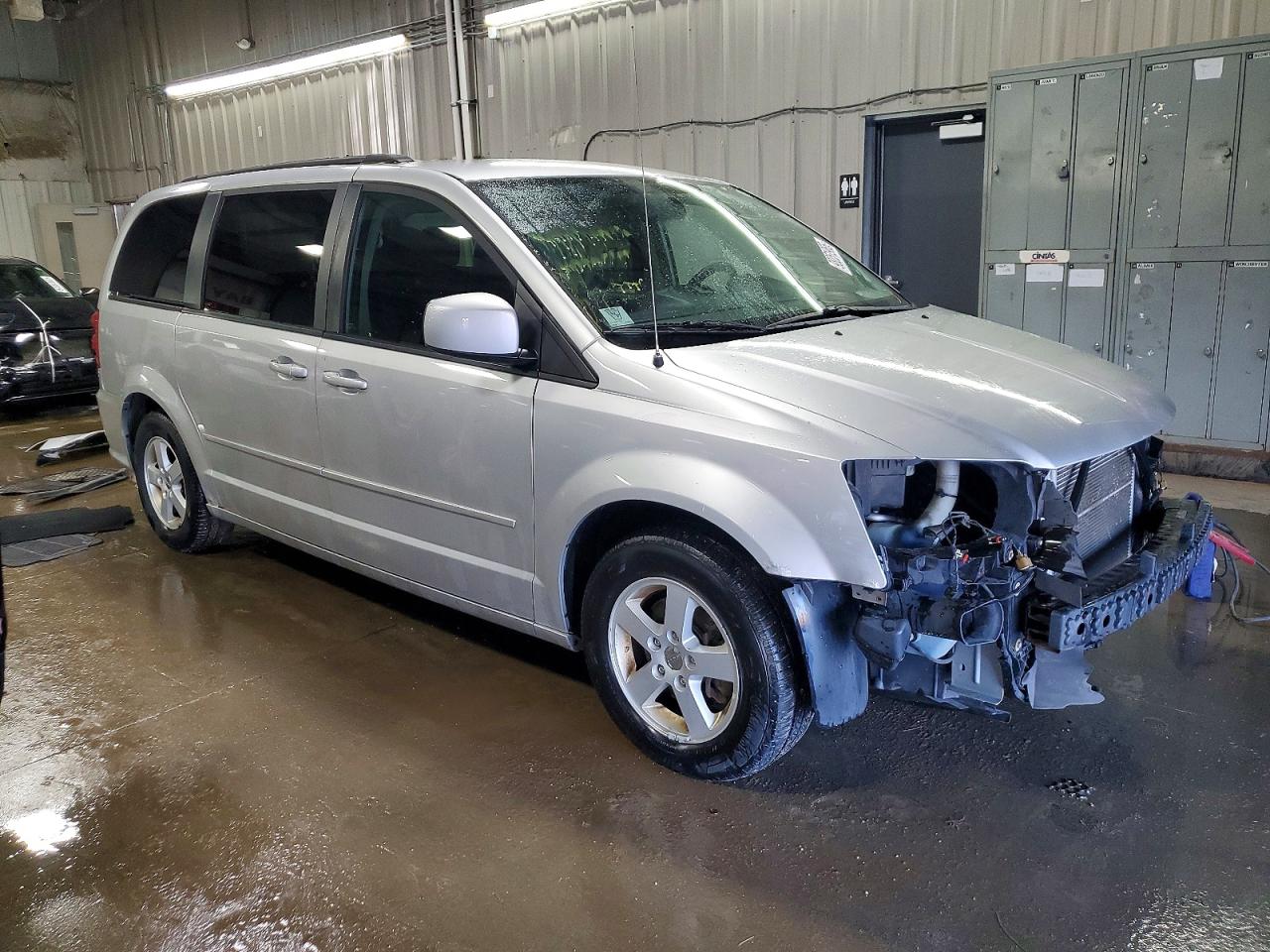 2012 DODGE GRAND CARAVAN SXT photo 4