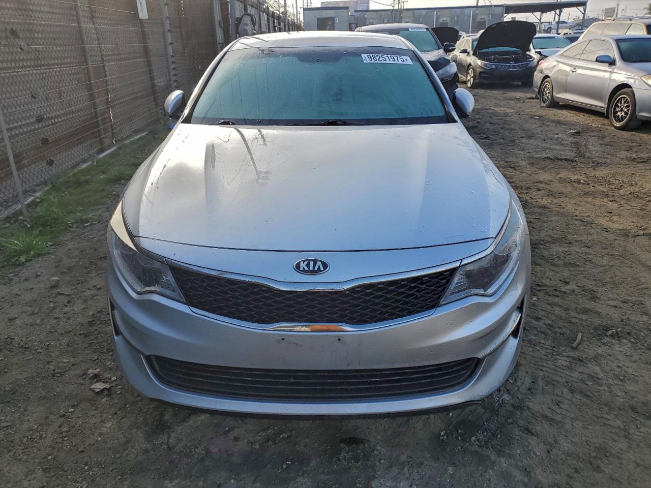 2016 KIA OPTIMA LX photo 5