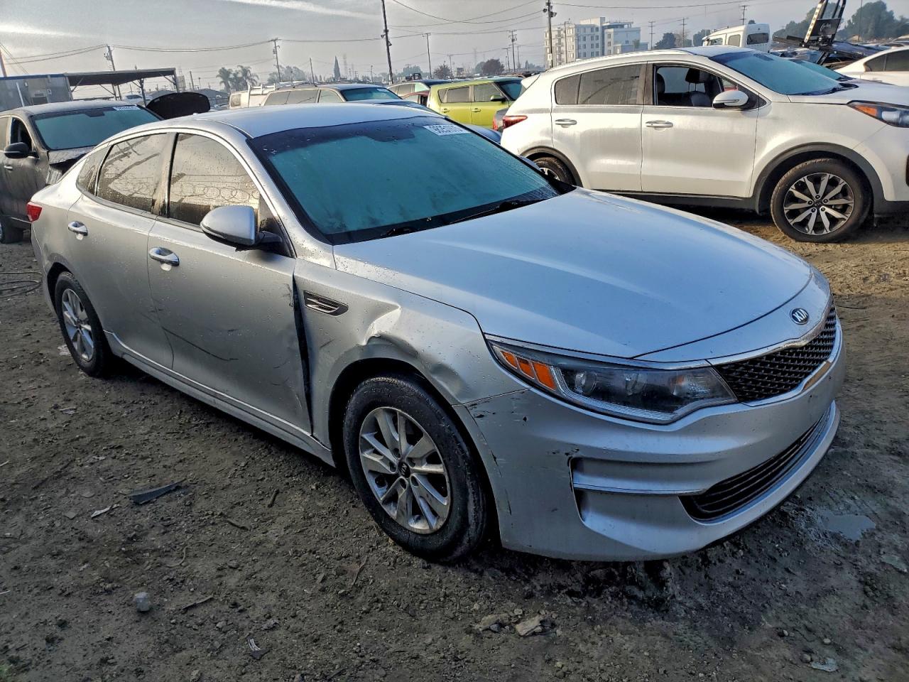 2016 KIA OPTIMA LX photo 4