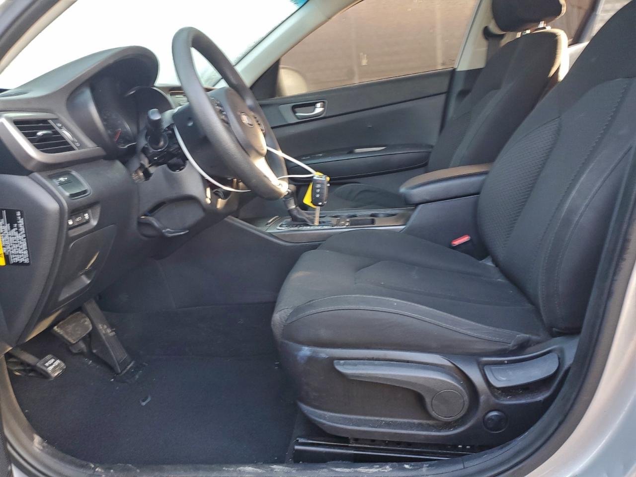 2016 KIA OPTIMA LX photo 7