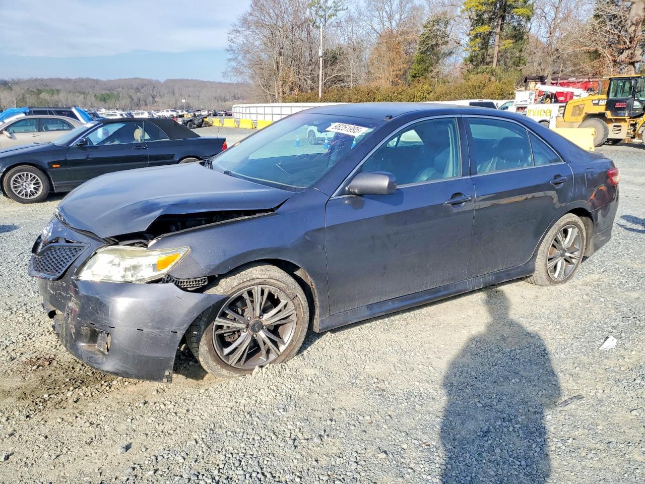 2010 TOYOTA CAMRY