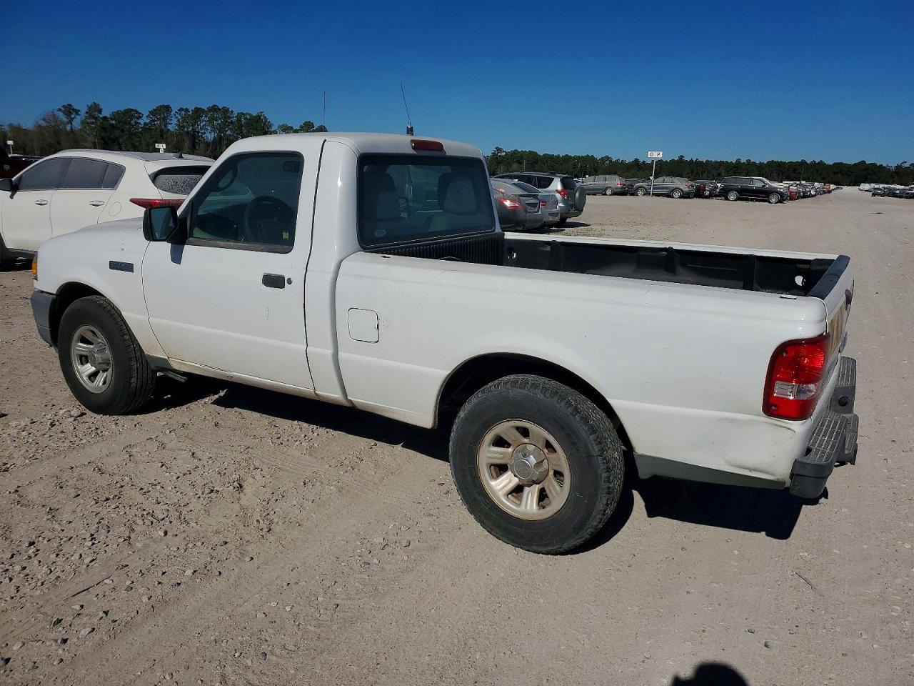 2011 FORD RANGER photo 2