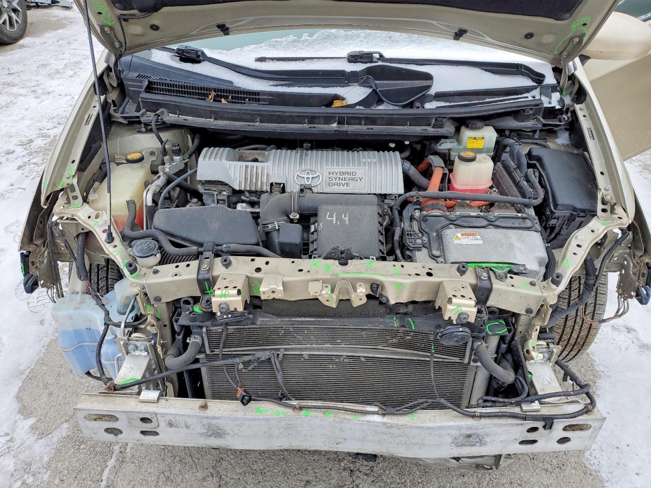 2010 TOYOTA PRIUS photo 11