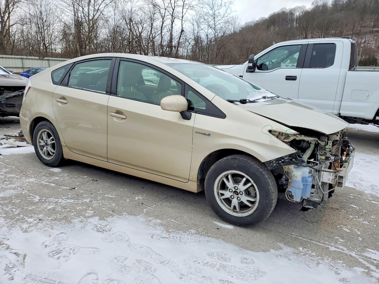 2010 TOYOTA PRIUS photo 4