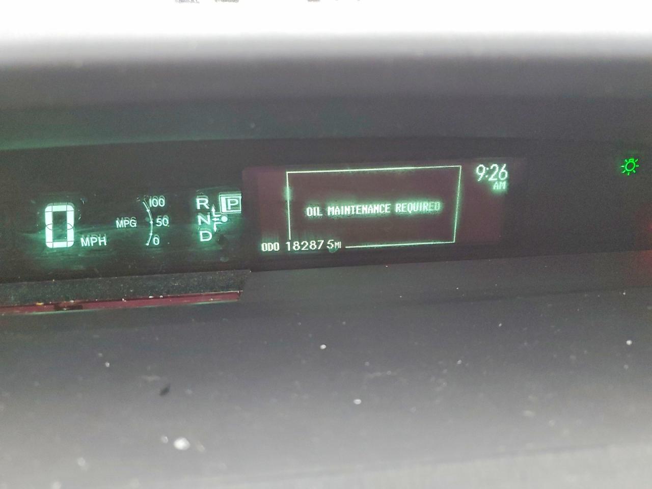 2010 TOYOTA PRIUS photo 9