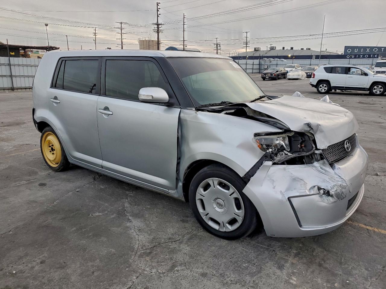 2008 TOYOTA SCION XB photo 4