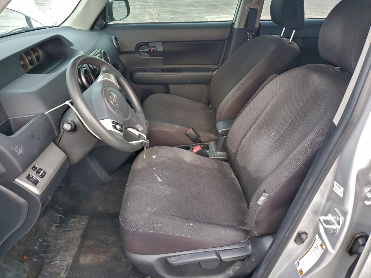 2008 TOYOTA SCION XB photo 7
