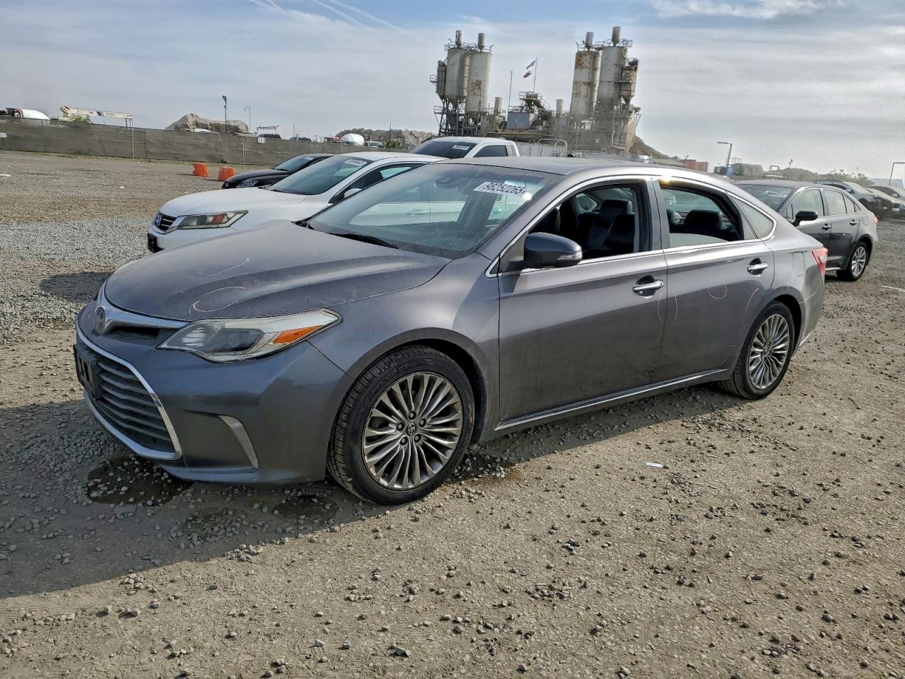 2016 TOYOTA AVALON