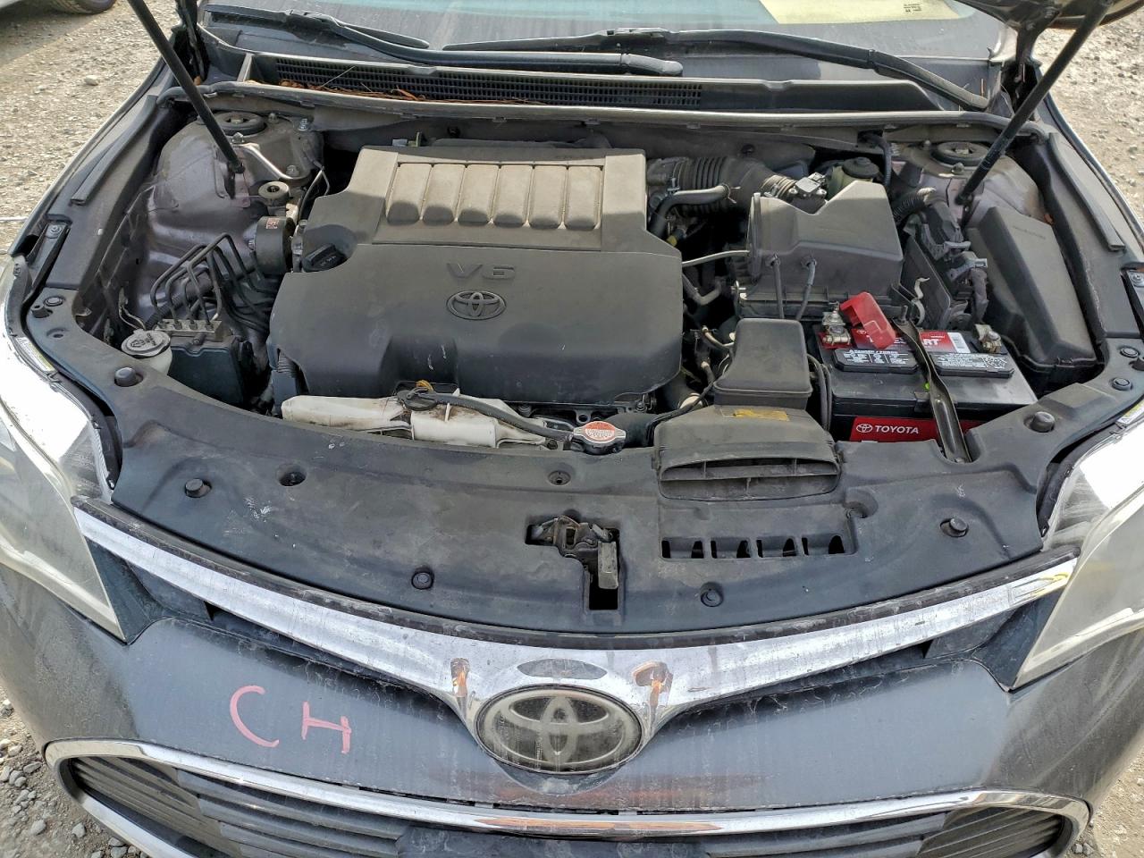 2016 TOYOTA AVALON XLE photo 11