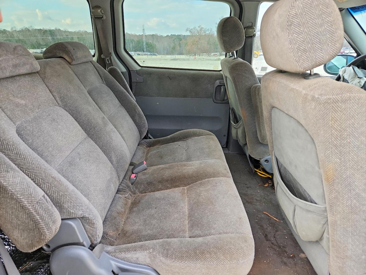 2003 KIA SEDONA photo 11