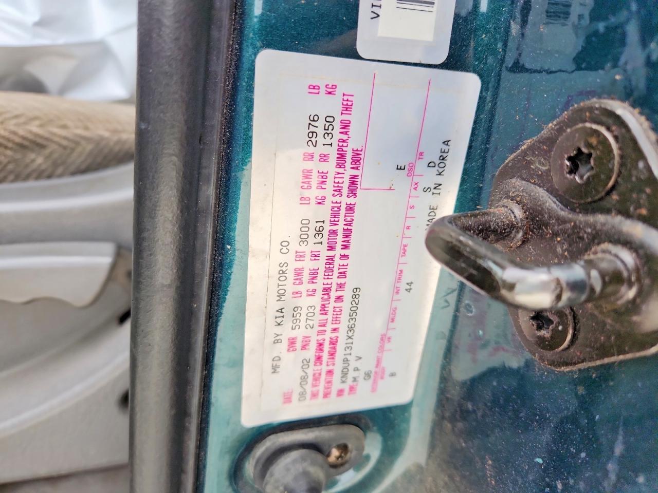 2003 KIA SEDONA photo 14