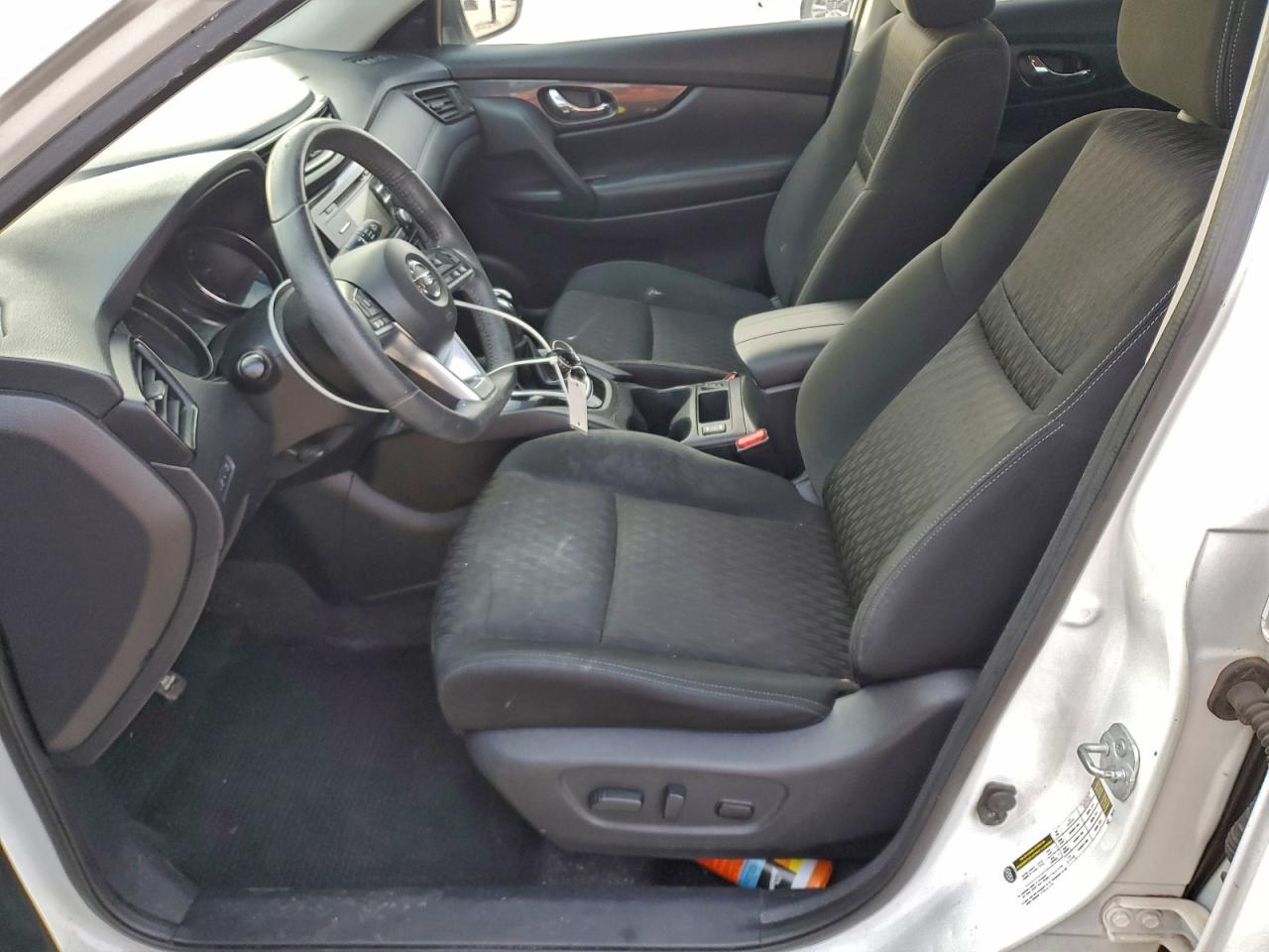 2017 NISSAN ROGUE S photo 7