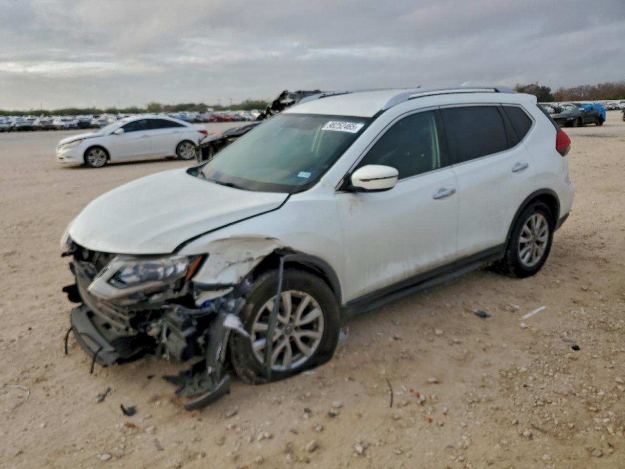 2017 NISSAN ROGUE