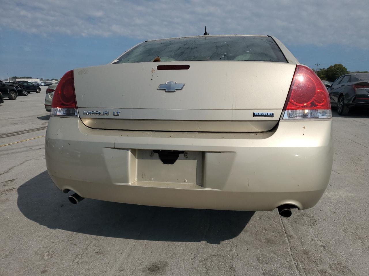 2012 CHEVROLET IMPALA LT photo 6