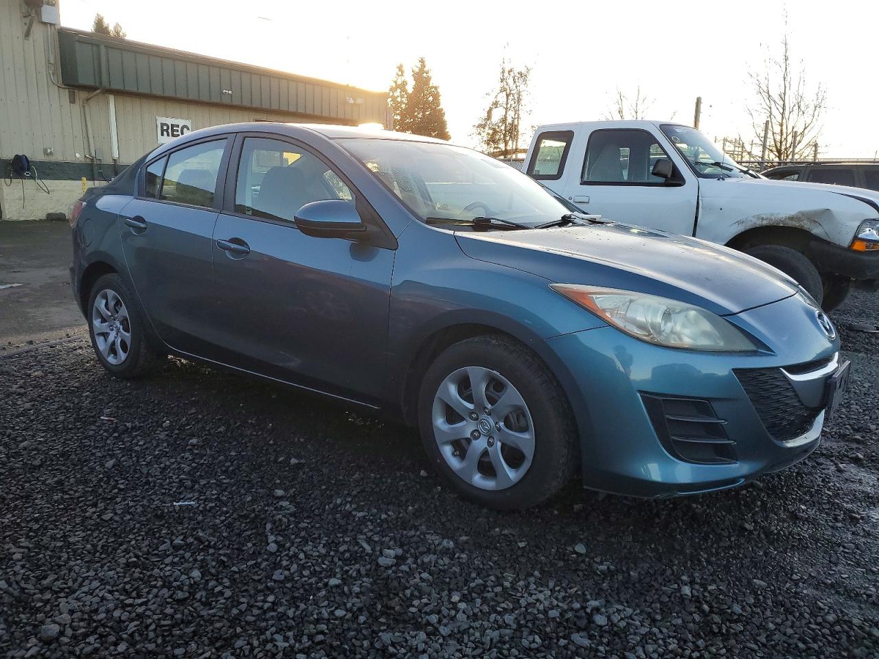 2010 MAZDA 3 I photo 4