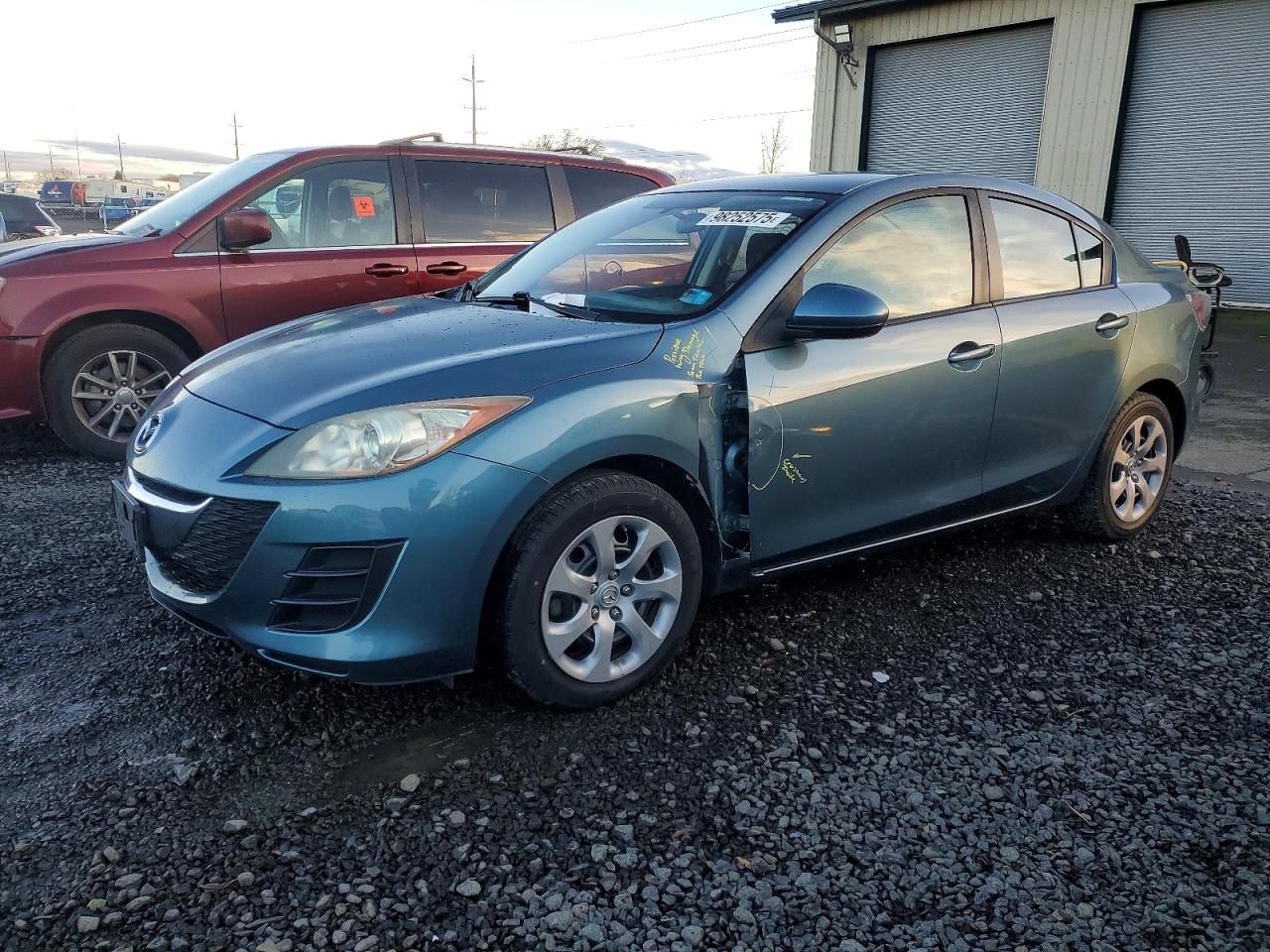2010 MAZDA 3