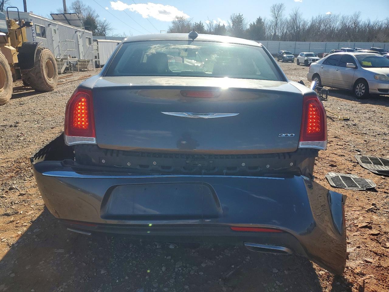 2016 CHRYSLER 300 LIMITED photo 6