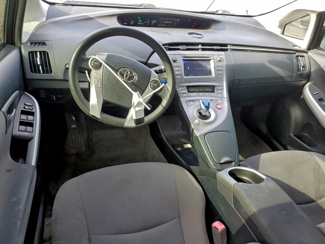2013 TOYOTA PRIUS photo 15