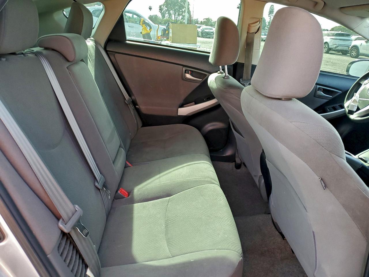 2013 TOYOTA PRIUS photo 19