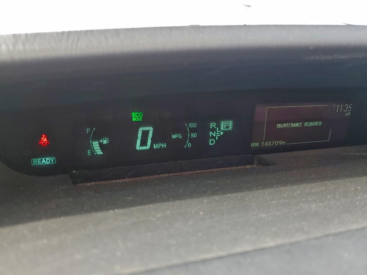 2013 TOYOTA PRIUS photo 17