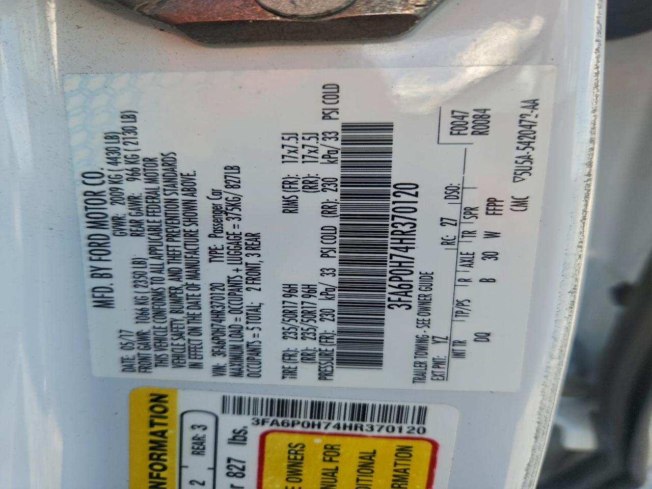 2017 FORD FUSION SE photo 12