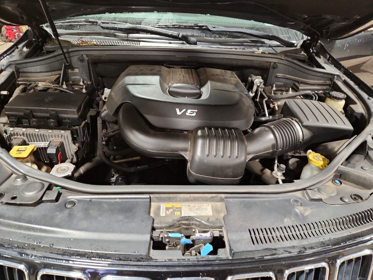 2014 JEEP GRAND CHEROKEE LIMITED photo 12