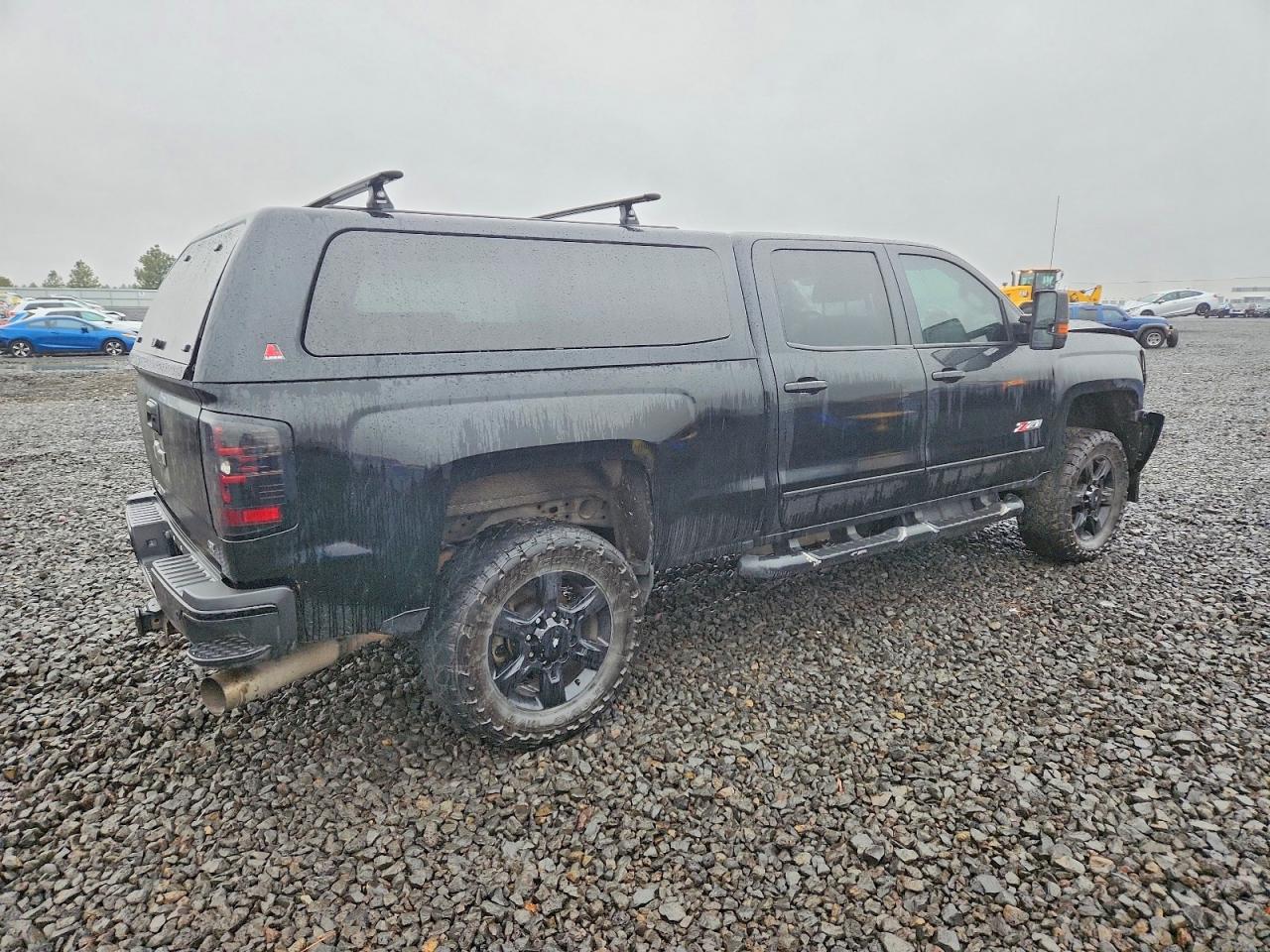 2017 CHEVROLET SILVERADO K2500 HEAVY DUTY LTZ photo 3