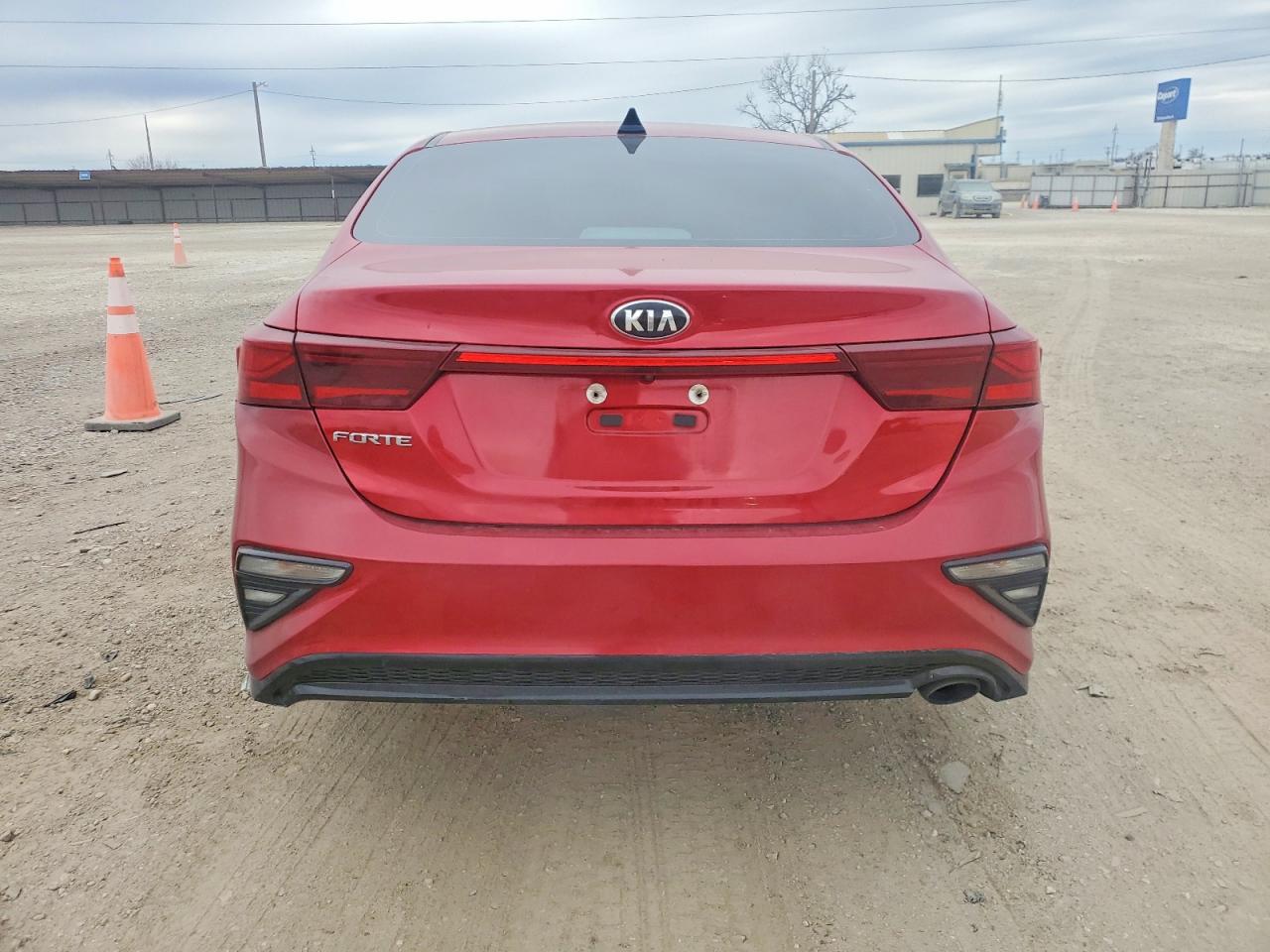 2021 KIA FORTE FE photo 6