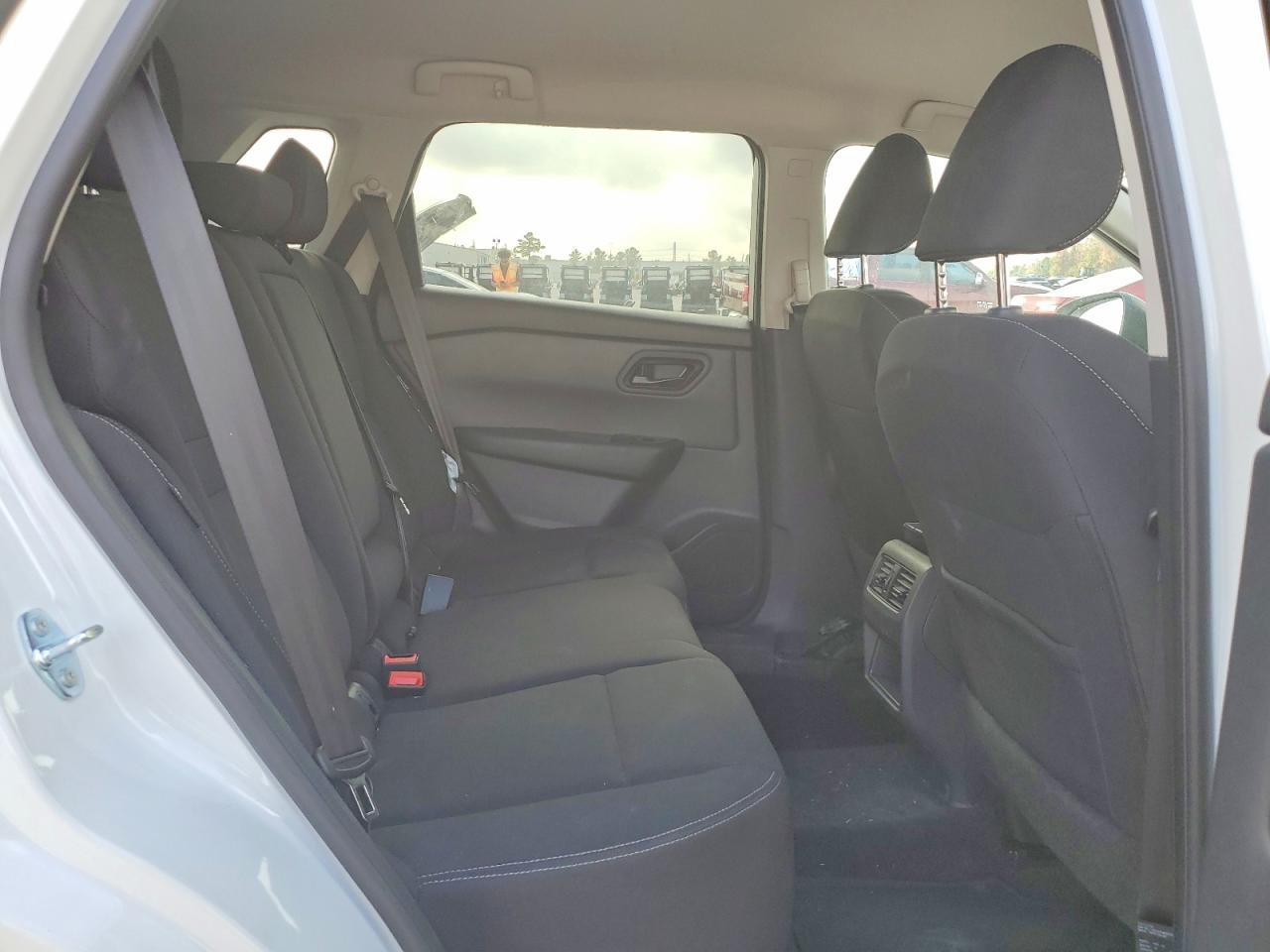 2025 NISSAN ROGUE S photo 10