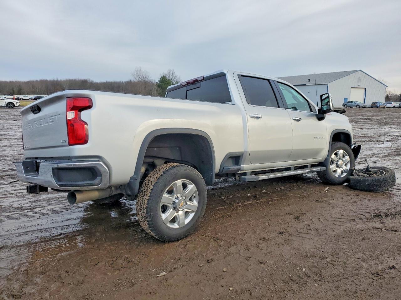 2021 CHEVROLET SILVERADO K2500 HEAVY DUTY LTZ photo 3