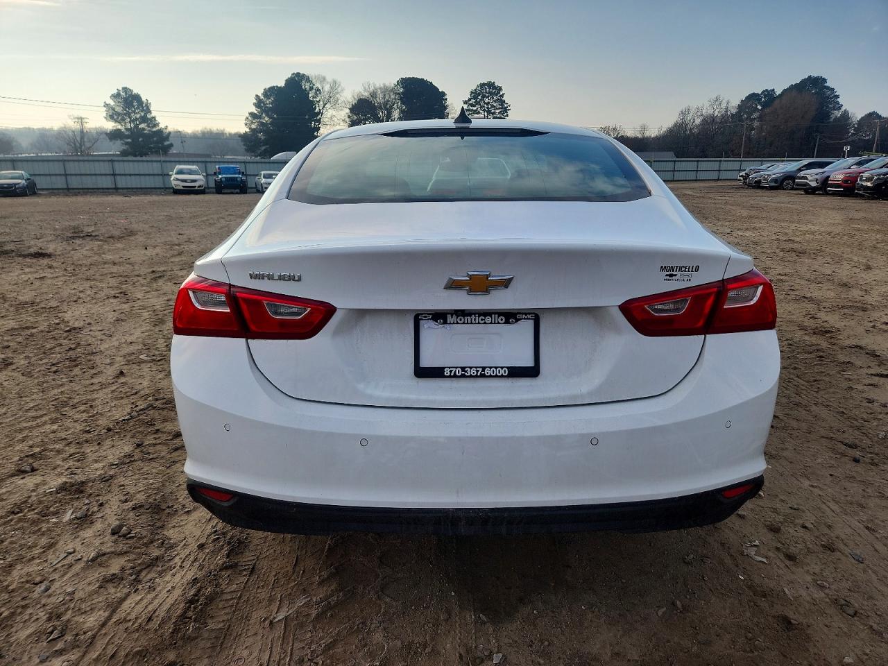 2024 CHEVROLET MALIBU LS photo 11