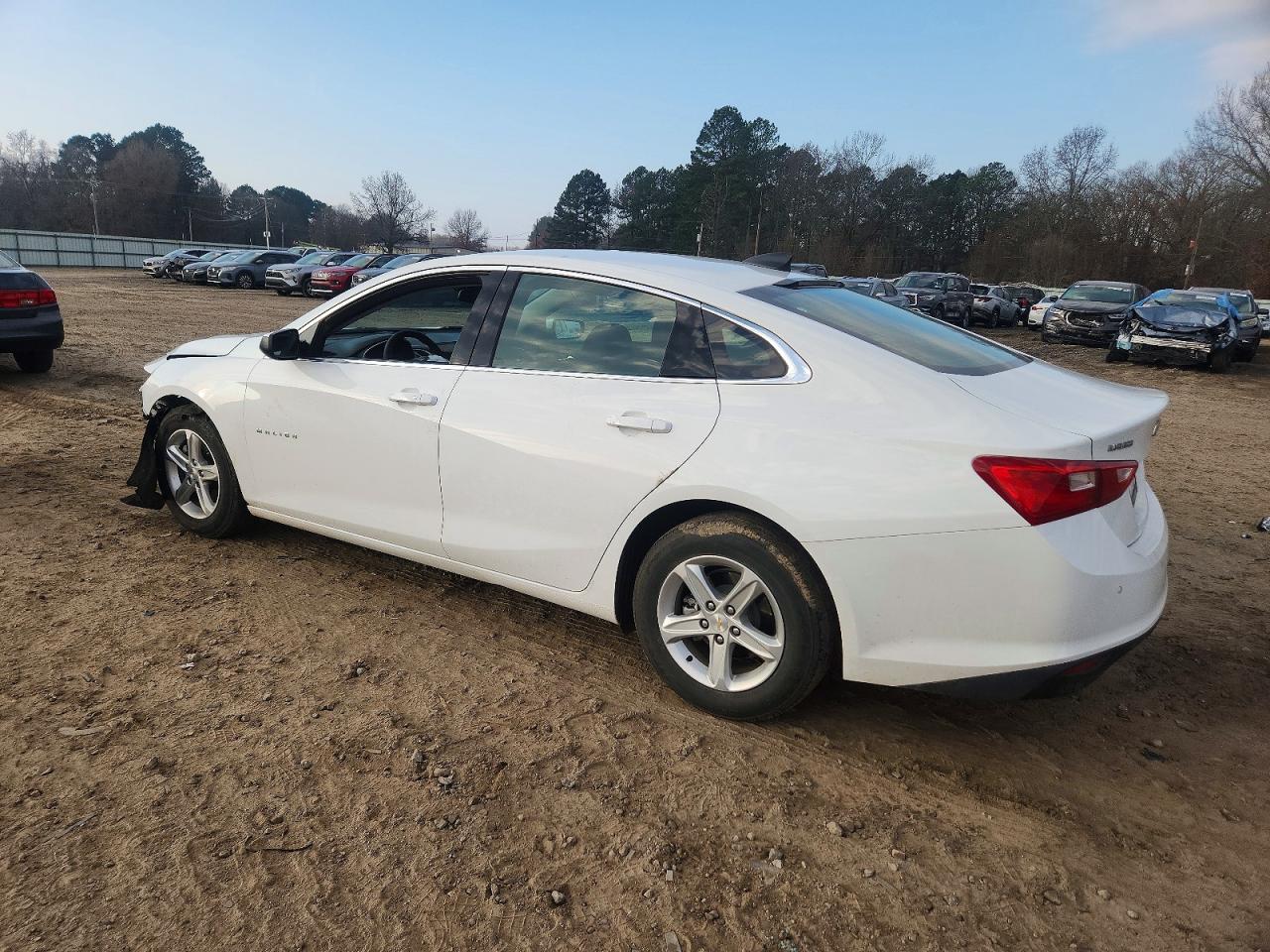 2024 CHEVROLET MALIBU LS photo 3