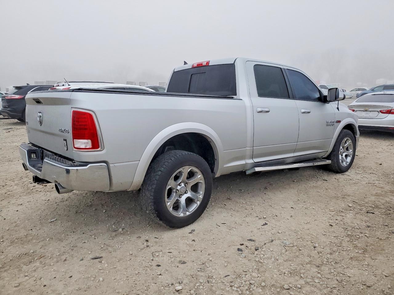 2014 RAM 1500 LARAMIE photo 3