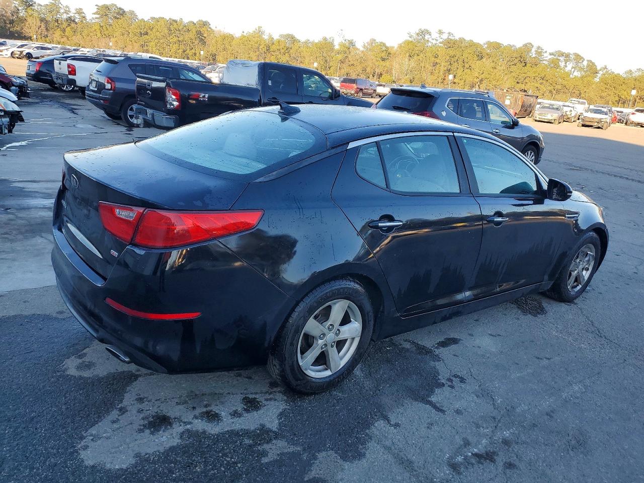 2015 KIA OPTIMA LX photo 3