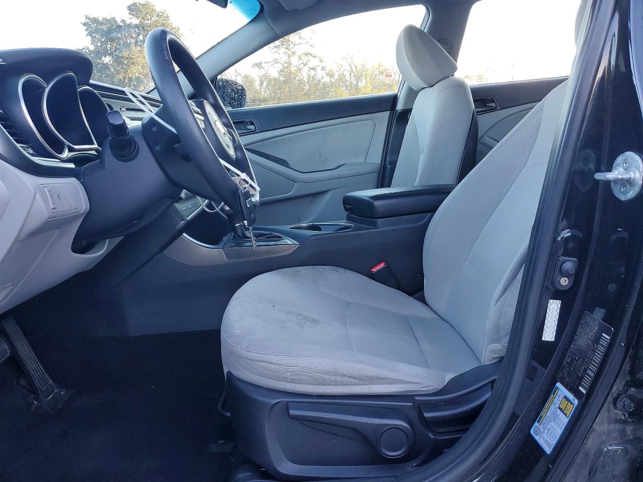 2015 KIA OPTIMA LX photo 7