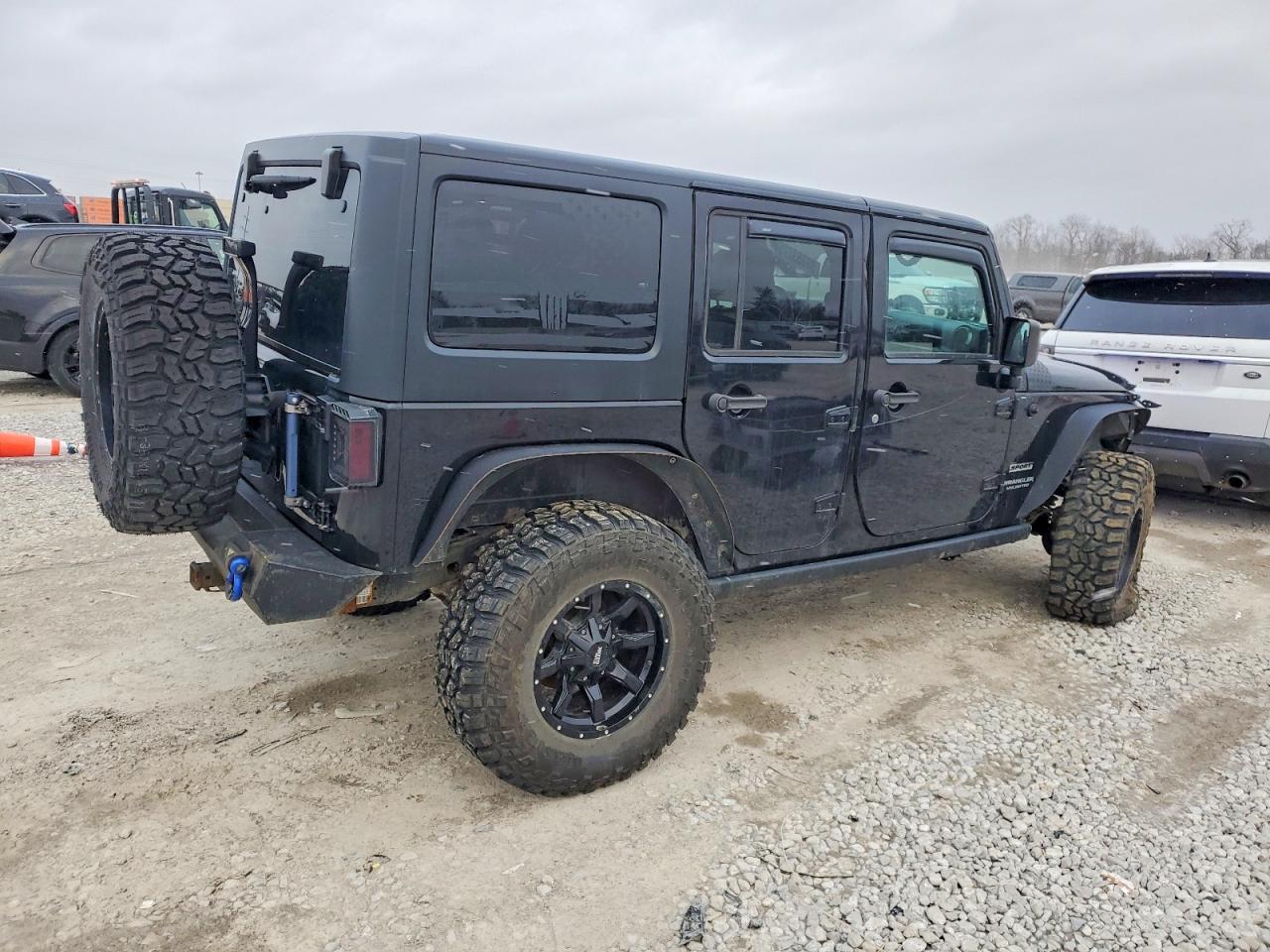 2016 JEEP WRANGLER UNLIMITED SPORT photo 3