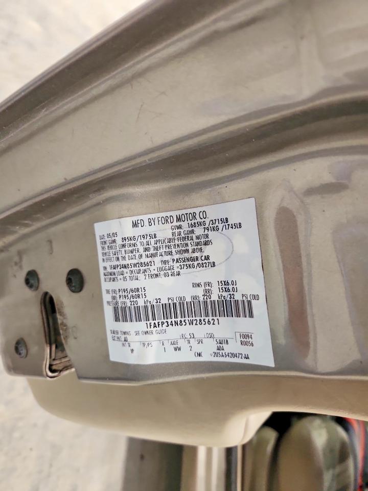 2005 FORD FOCUS ZX4 photo 12