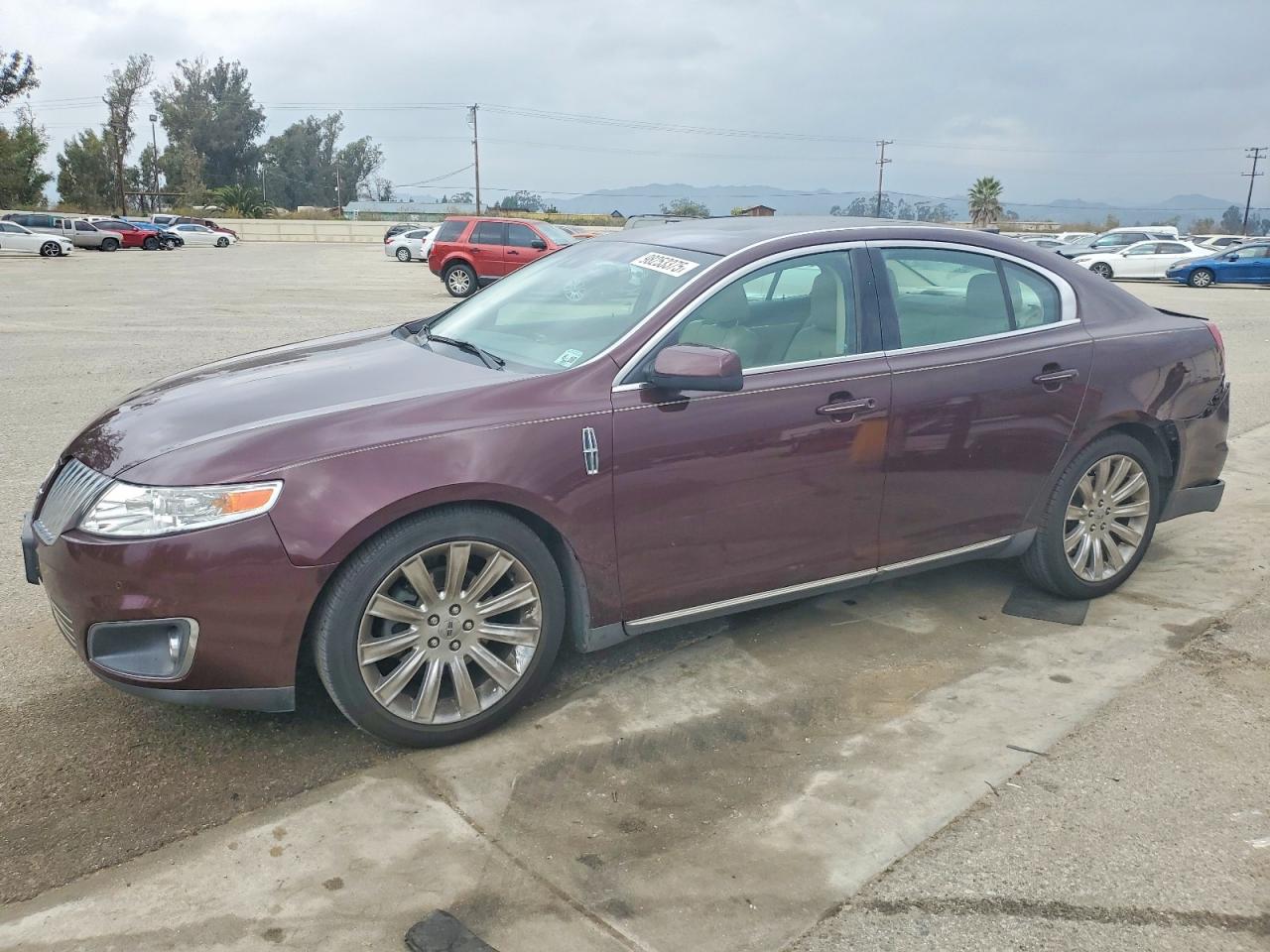 2011 LINCOLN MKS