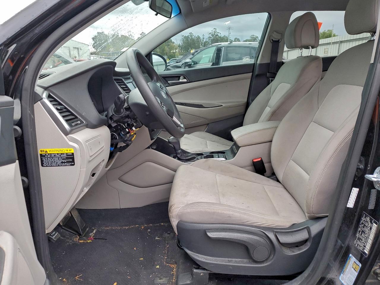 2018 HYUNDAI TUCSON SE photo 7