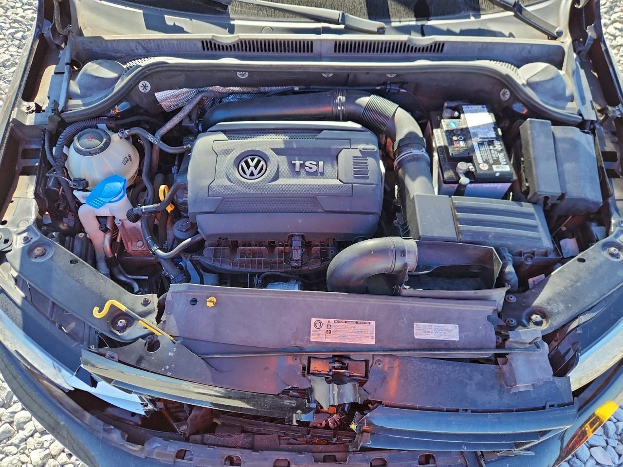2018 VOLKSWAGEN JETTA SPORT photo 11