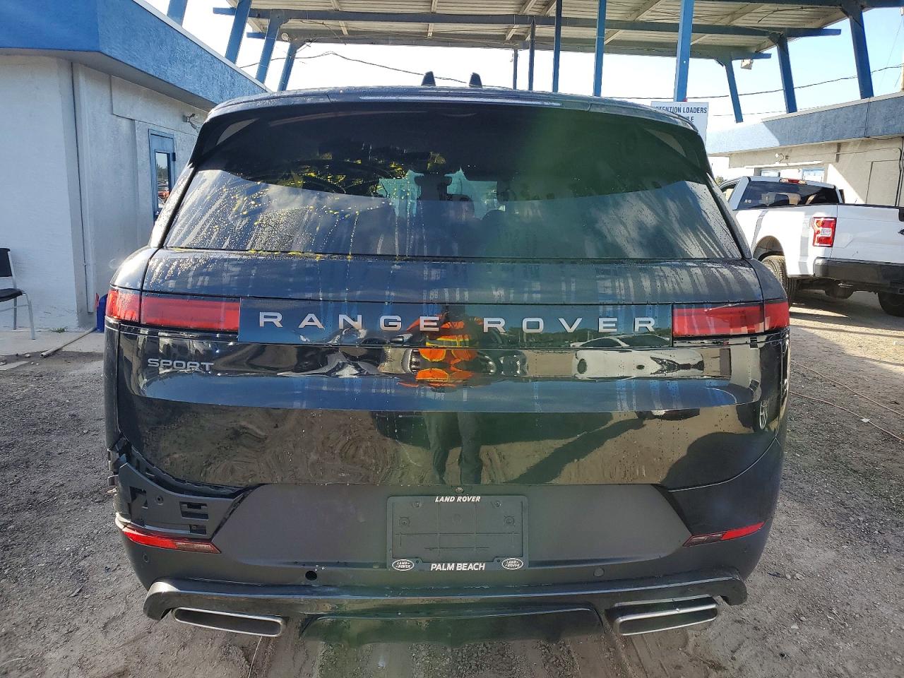 2025 LAND ROVER RANGE ROVER SPORT S photo 6