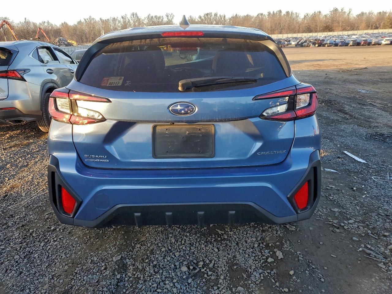 2024 SUBARU CROSSTREK photo 6