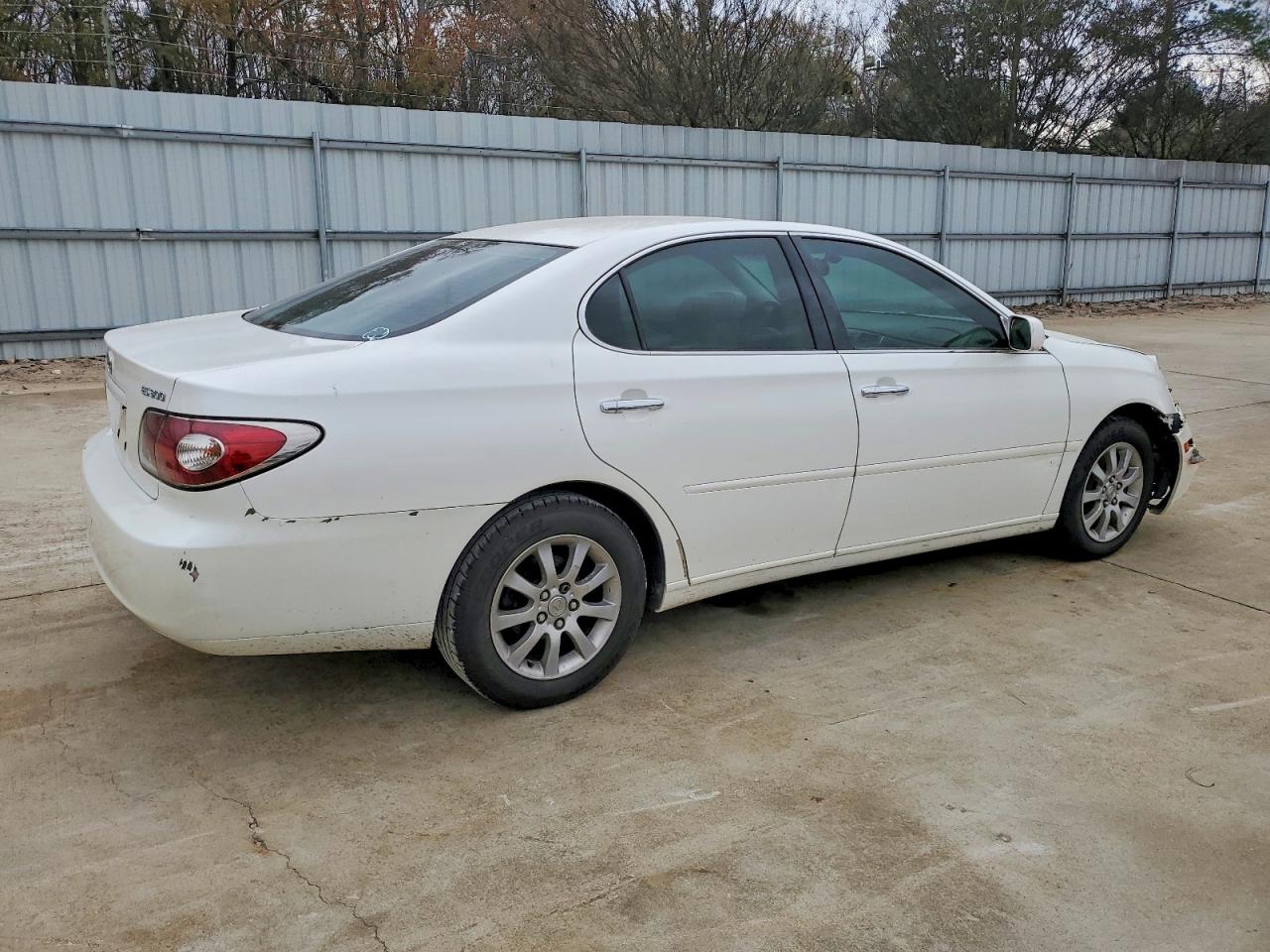 2003 LEXUS ES 300 photo 3
