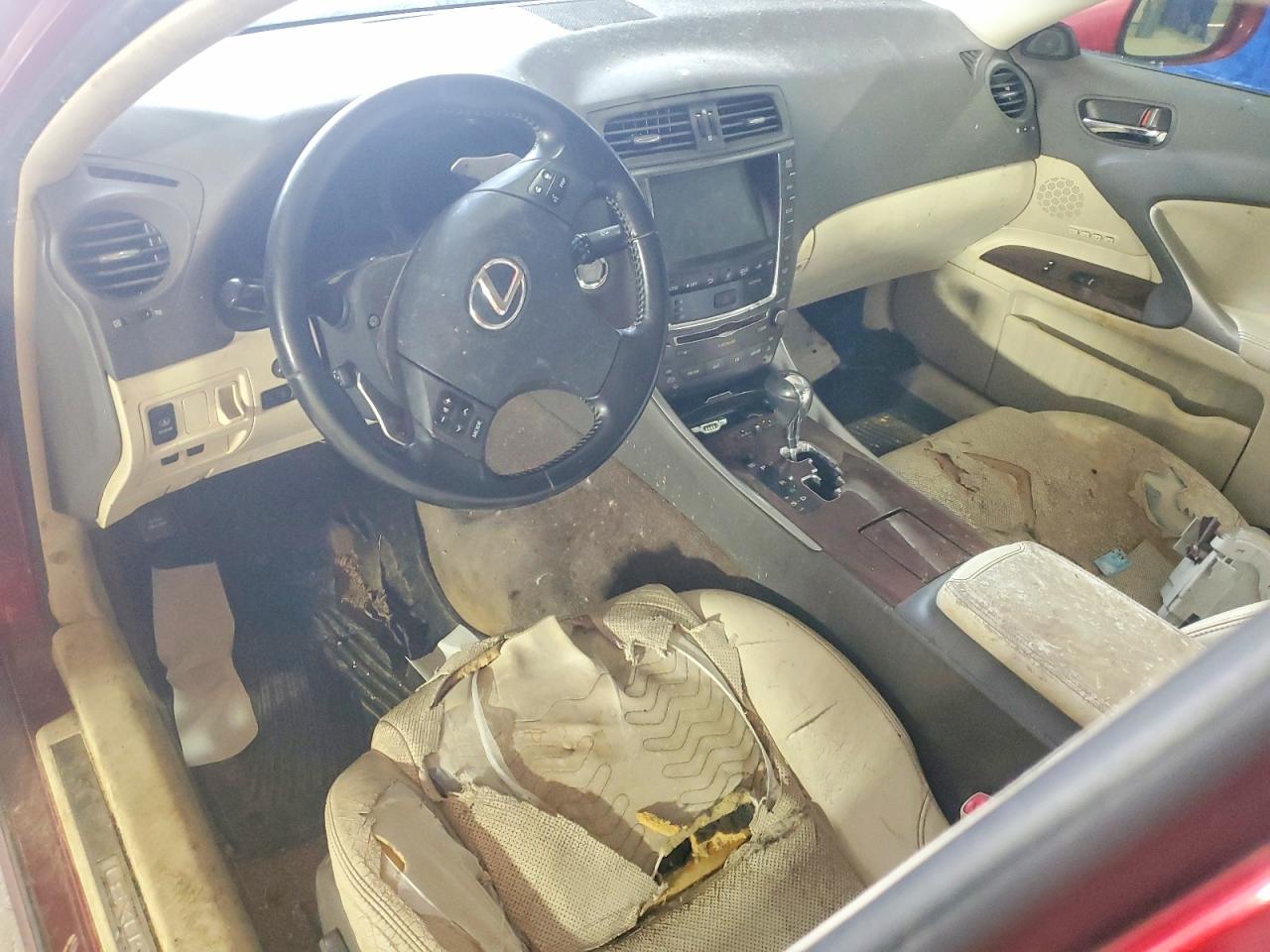 2010 LEXUS IS 250 photo 8