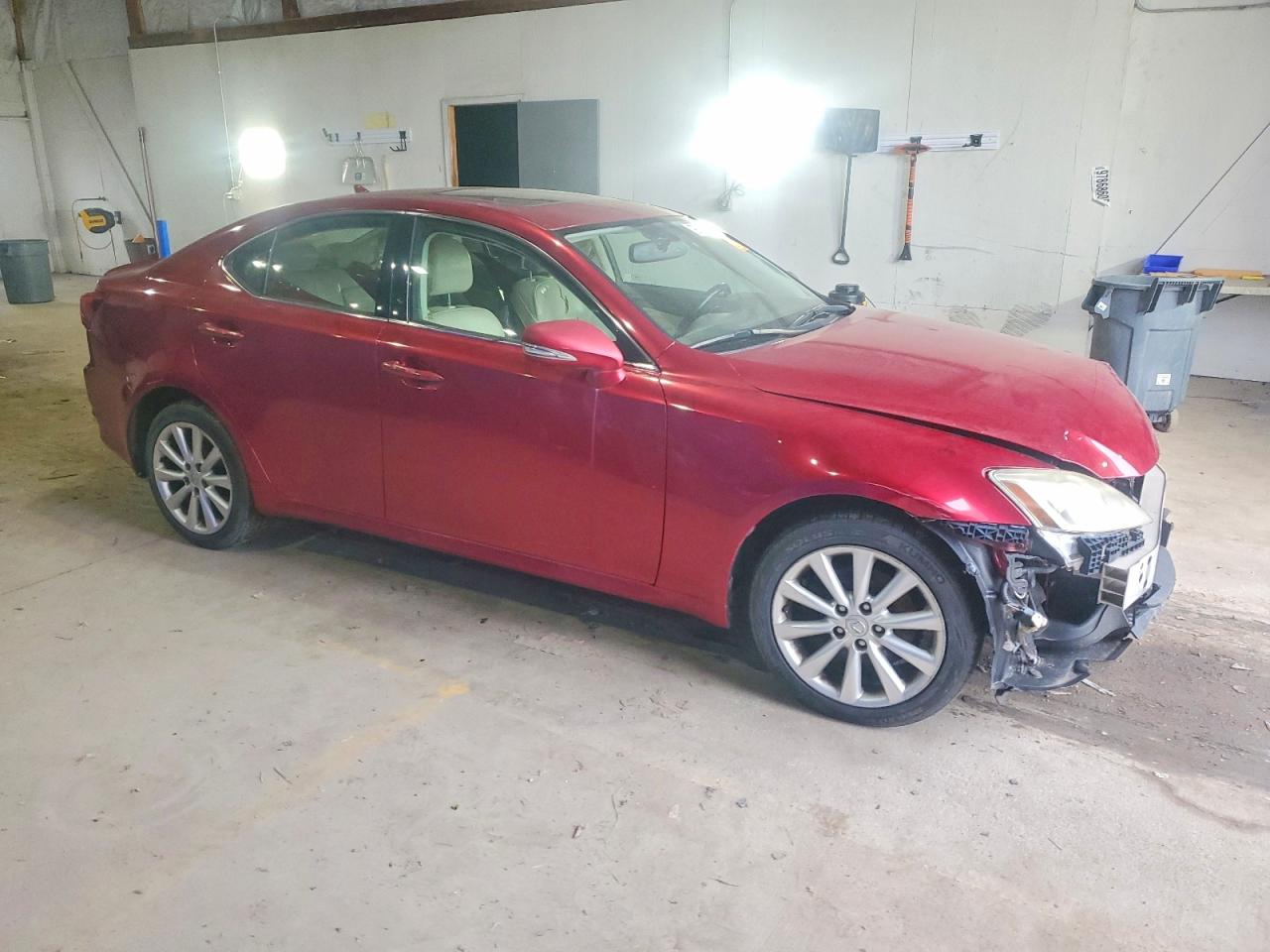 2010 LEXUS IS 250 photo 4