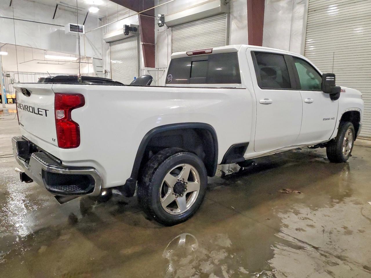 2020 CHEVROLET SILVERADO K2500 HEAVY DUTY LT photo 3