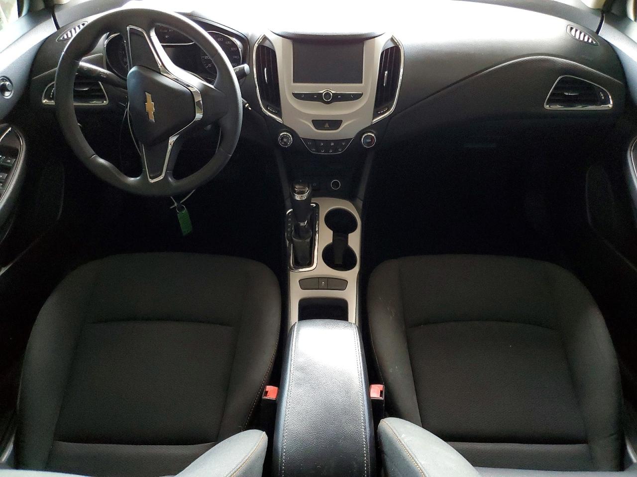 2016 CHEVROLET CRUZE LS photo 8