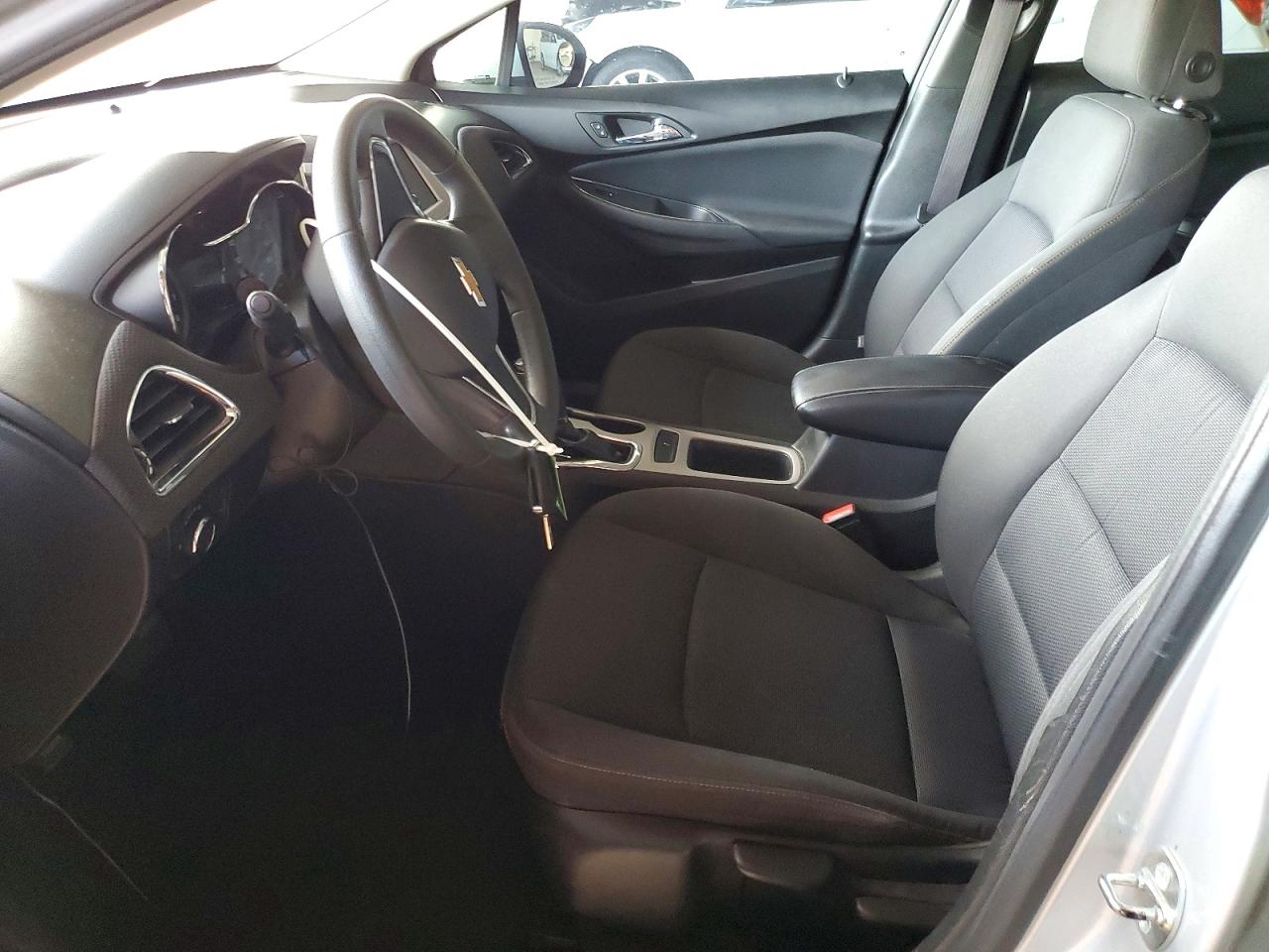 2016 CHEVROLET CRUZE LS photo 7