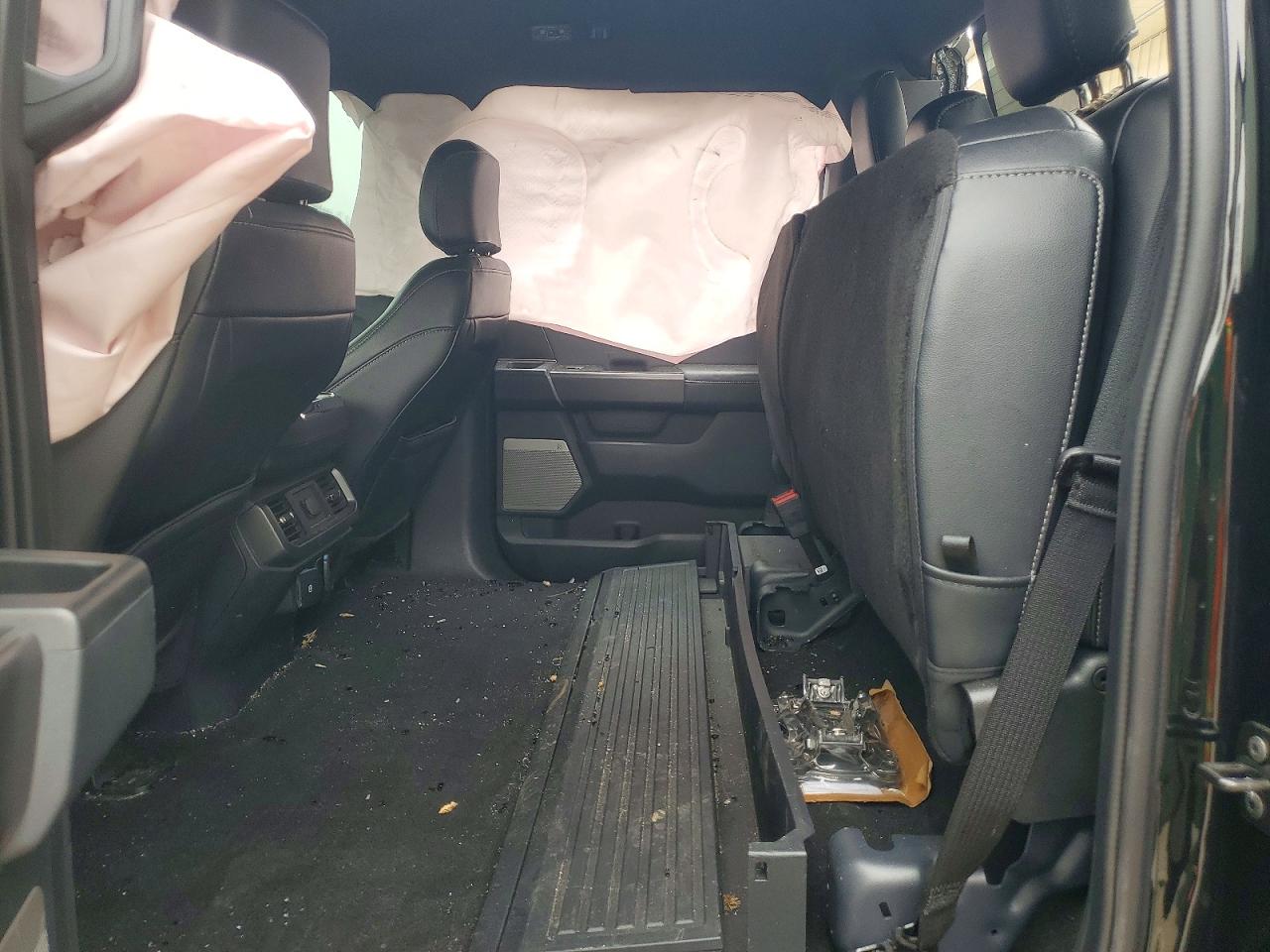 2024 FORD F150 XLT photo 10